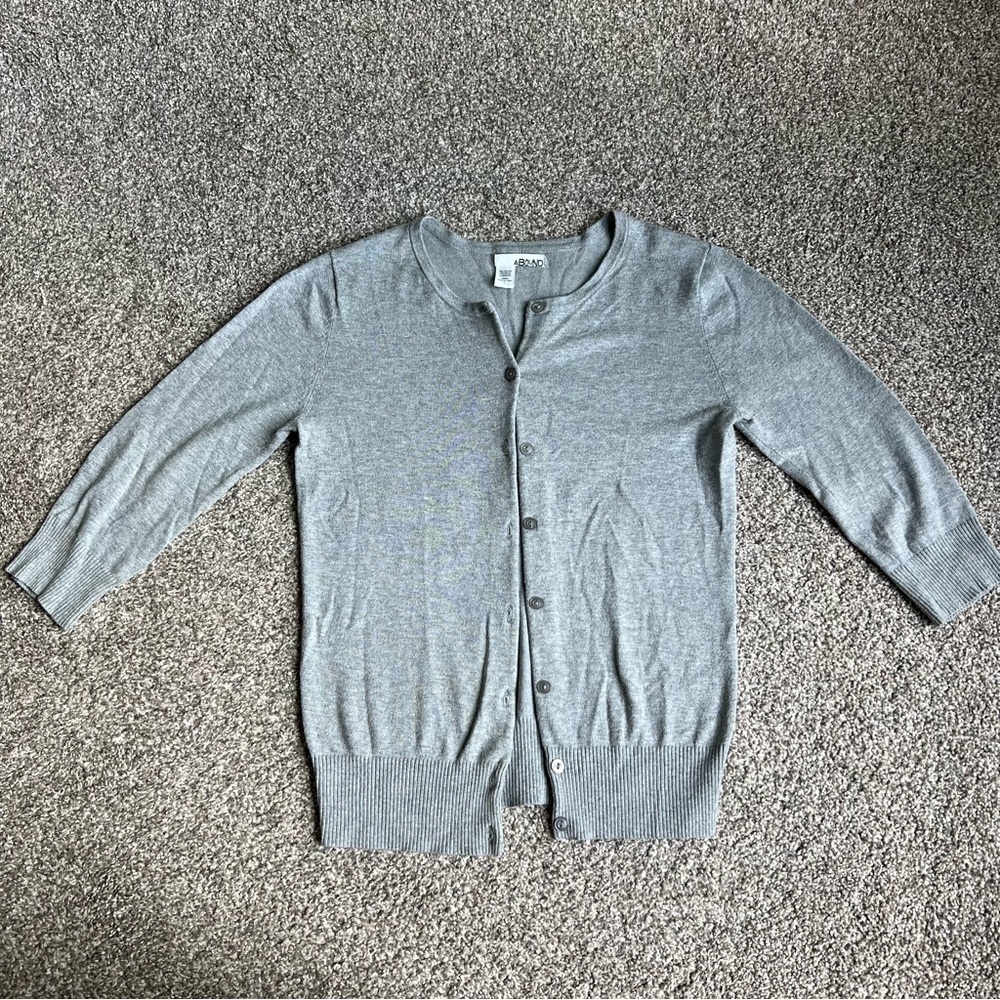 Abound Heater Gray 3/4 Sleeve Button Up Cardigan, Size Large